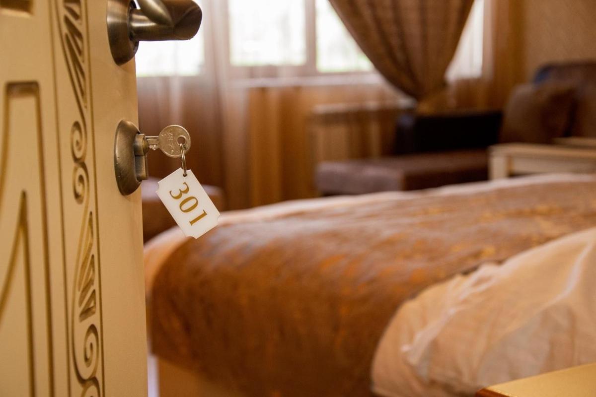 Har-Mar Hotel Горис Екстериор снимка