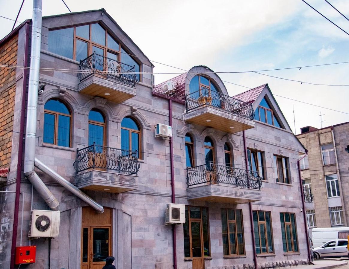 Har-Mar Hotel Горис Екстериор снимка